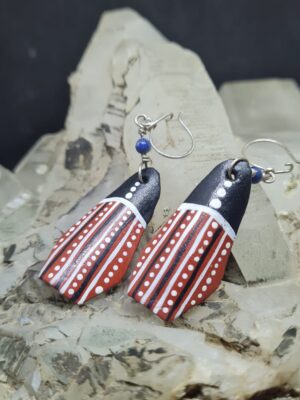 Aros Tanu: Gancho de Plata – Diseño Étnico y Moderno